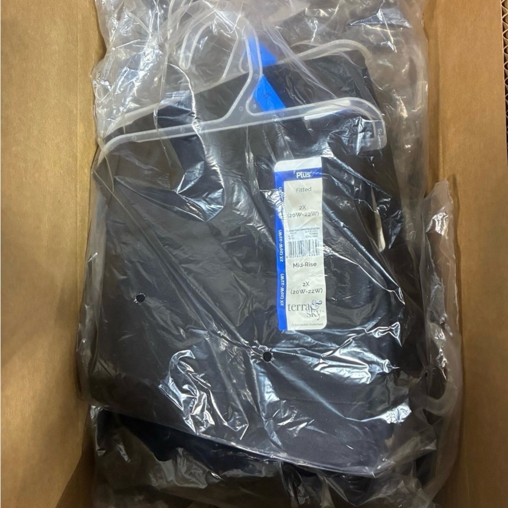 Black Plastic Hangers